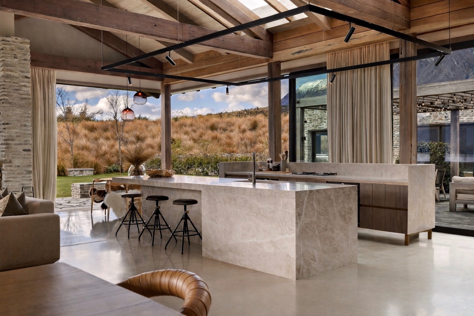 Homestead Bay House
